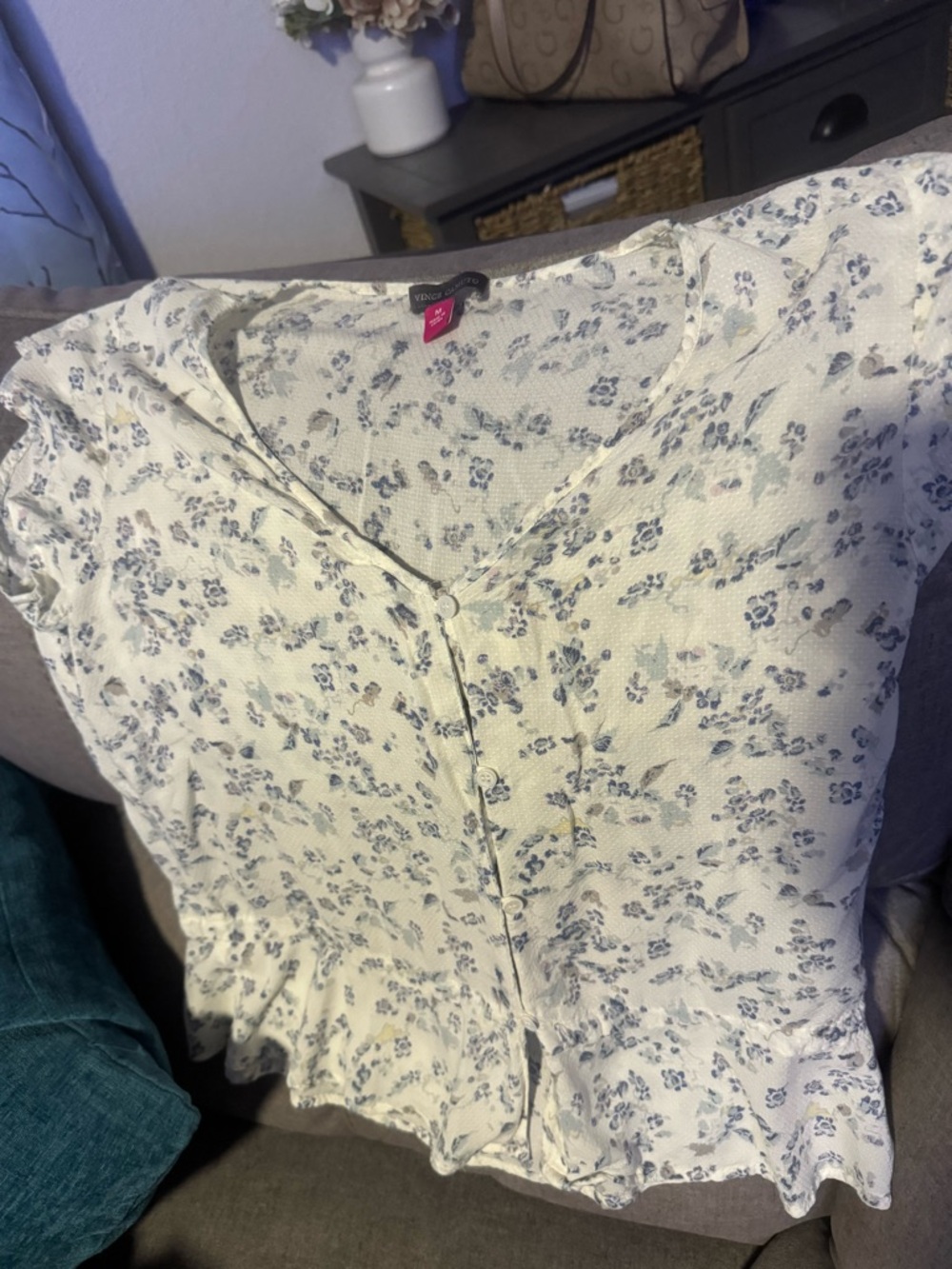 Vince Camuto Cream Floral Button-Front Blouse